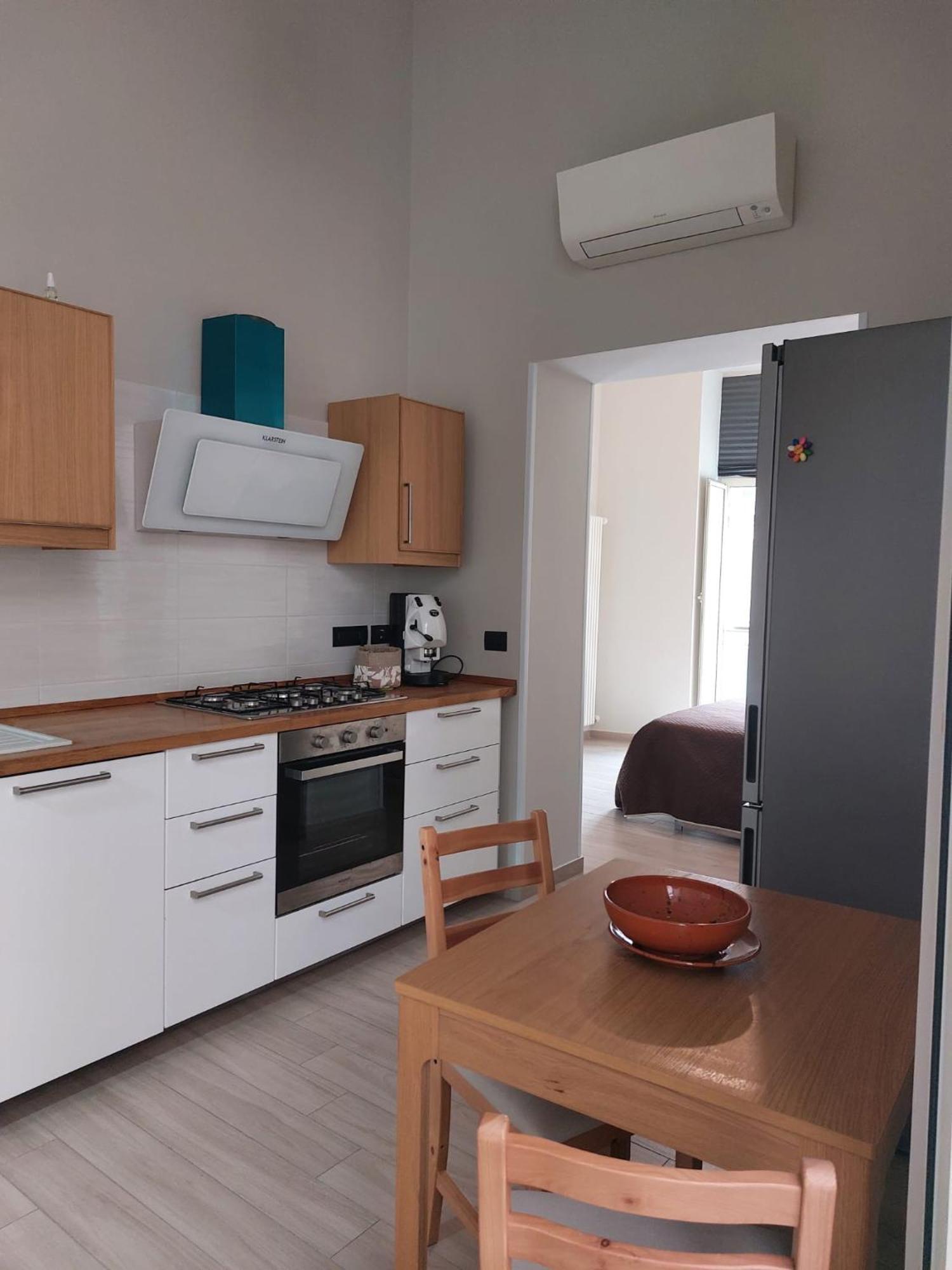 Cosy Domy Apartments Nápoly Kültér fotó