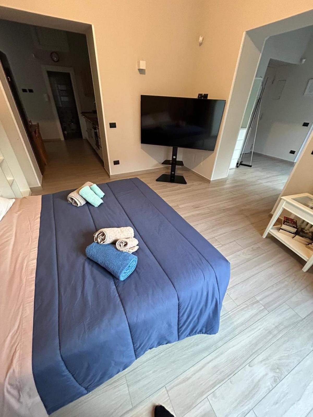 Cosy Domy Apartments Nápoly Kültér fotó